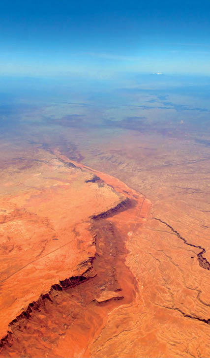 Aerial view of the Grand Canyon, Arizona / Nevada