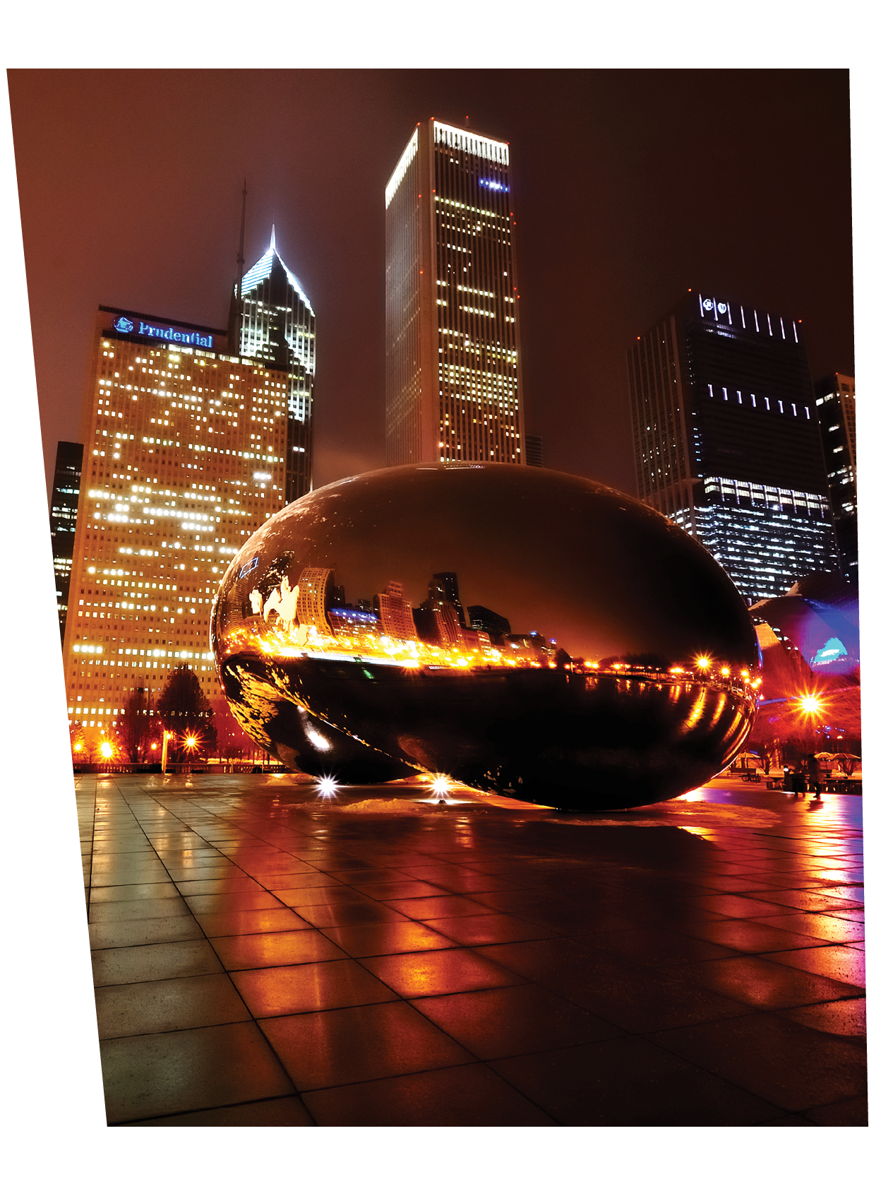 Anish Kapoor's Cloud Gate sculpture. (Photo Credit: Ray Chui/National Geographic Creative)