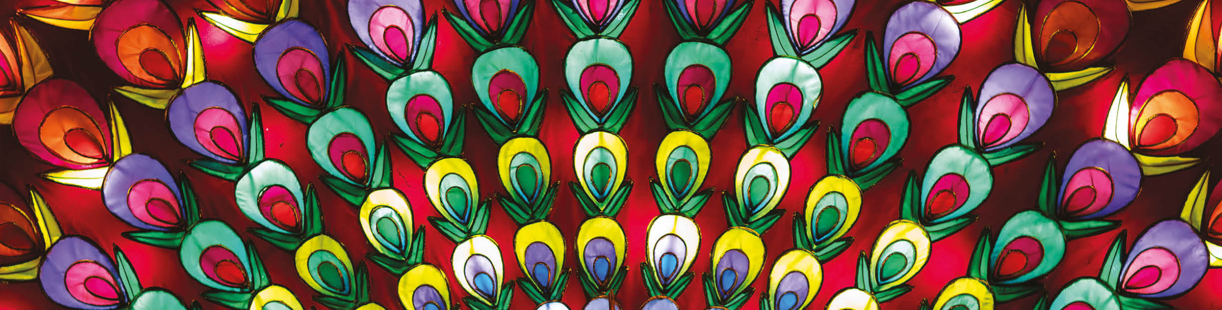 1/11/2017 Wild Lights Opens at Dublin Zoo Friday 3rd November – Sunday 7th January  Tickets available at DublinZoo.ie   This winter, Dublin Zoo is home to “Wild Lights”, a magical night-time event featuring giant colourful lanterns and illuminated sculptures, inspired by wildlife. The event is open to the public from tomorrow, Friday 3rd November, until Sunday, 7th January and will run from 5pm – 9pm. Tickets are on sale now and must be booked in advance on DublinZoo.ie   Pictured at Wild Lights is Beth Healy.  Ends For more information, please contact: Siobh n Grogan / Joanne O’Sullivan / Cormac Coughlan Teneo PSG  M: 085 224 9485 / 086 156 6985 /086 414 4329 /  dublinzoo@Teneopsg.ie    ©Patrick Bolger